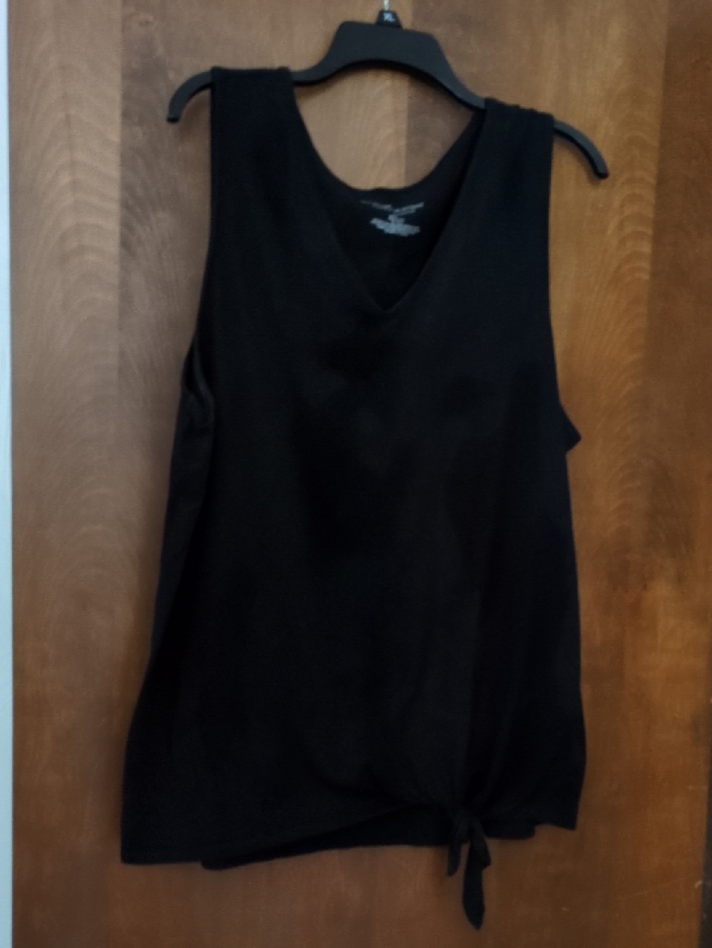 Women’s Black V-Neck Tie-Hem Tank Top